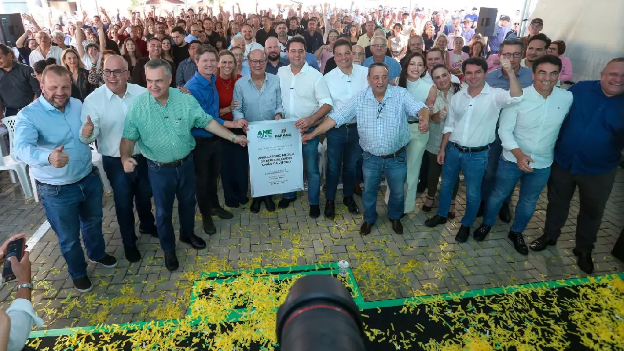 Hussein Bakri e Ratinho Junior inauguram Ambulatório de Especialidades de União da Vitória