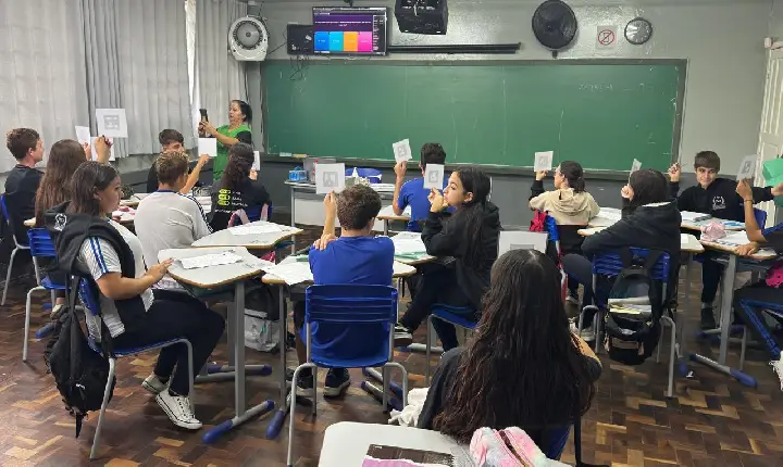 NRE de União da Vitória registra alta frequência escolar na 4ª semana de aula