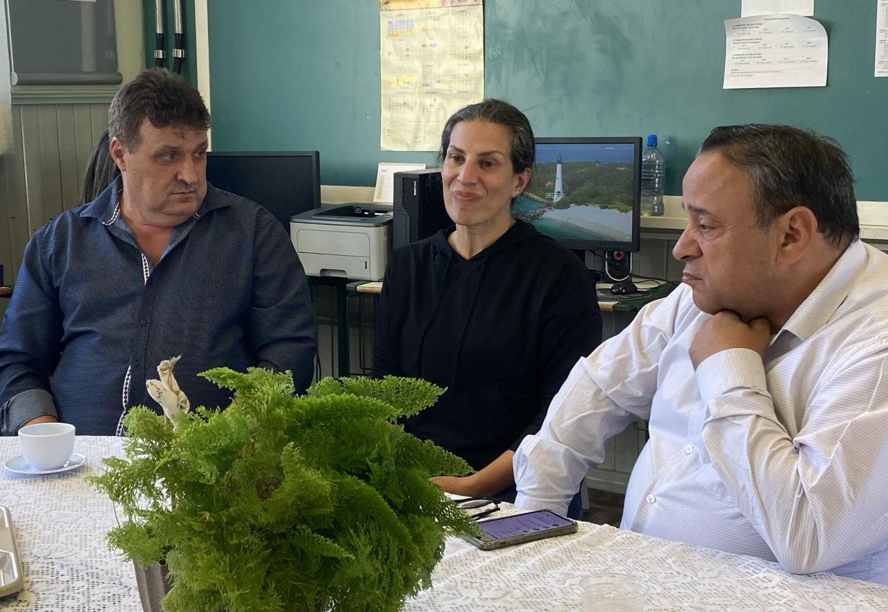 Colégio Astolpho Macedo de Souza de União da Vitória recebe recursos indicados pelo deputado Hussein Bakri