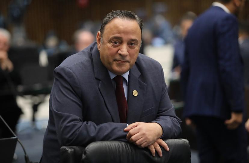 Com aprovação em tempo recorde, Hussein Bakri destaca autorização de empréstimo de US$ 150 milhões para financiar moradias populares no Paraná