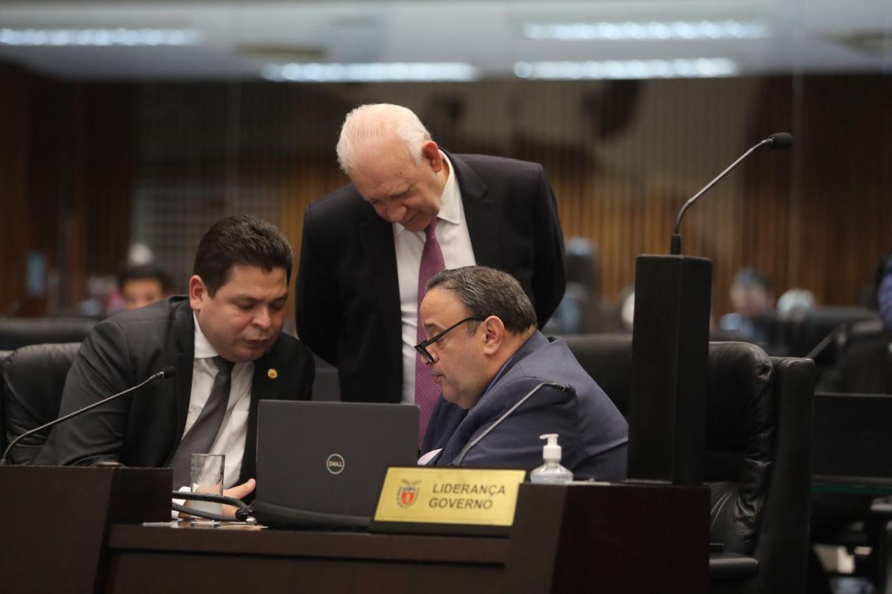 Com agenda cheia, Hussein Bakri participa de vários compromissos e alinha diversas ações pelo Paraná