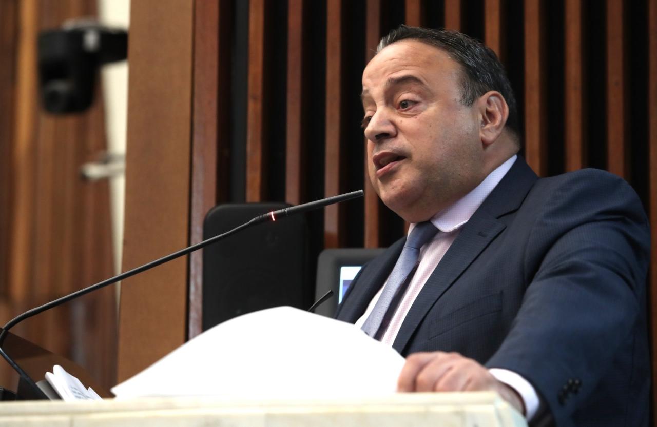 Com 100% de aprovação nos projetos do Governo, Hussein Bakri comemora 2023 de muitos avanços para o Paraná