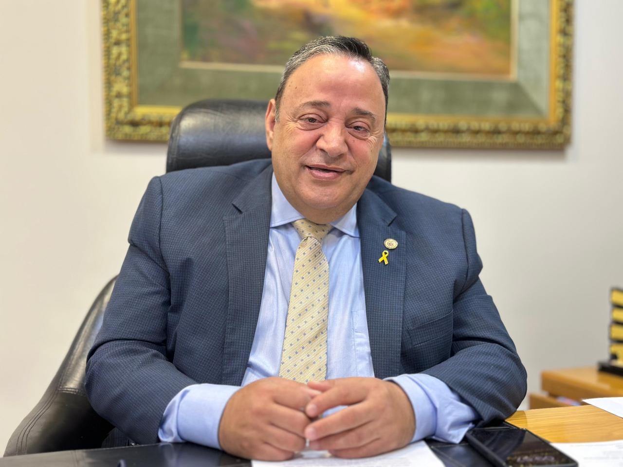 Deputado Hussein Bakri comemora avanço nas obras do Ambulatório Médico de Especialidades de União da Vitória