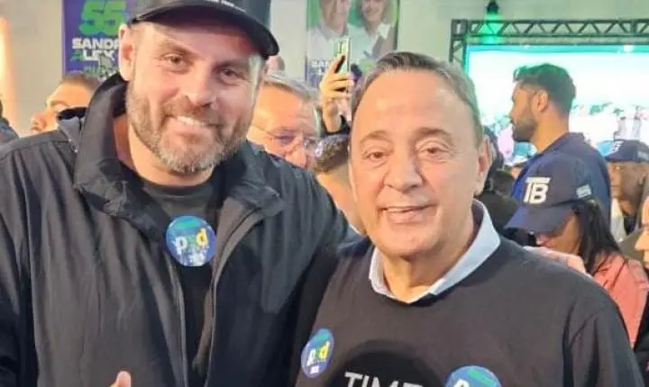 Comitiva liderada por Hussein Bakri leva força da região Sul à convenção que oficializou Sandro Alex