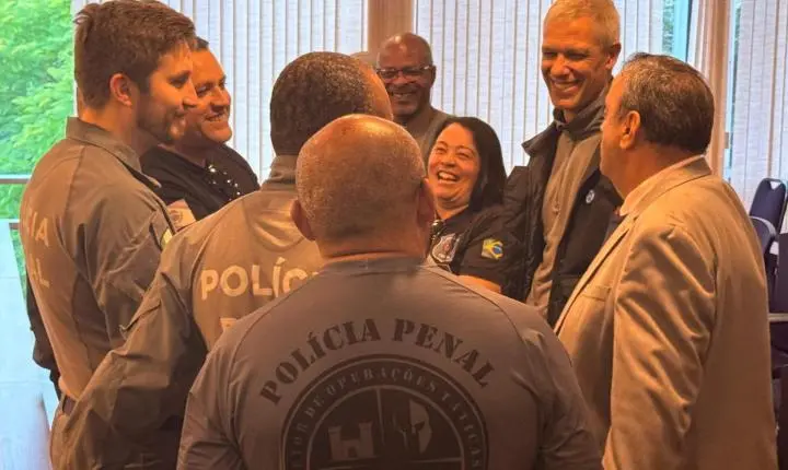 Deputado Hussein comemora a aprovação da reestruturação da carreira da Polícia Penal paranaense