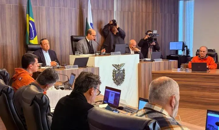 Hussein Bakri participa de reunião sobre o El Ninõ e reforça importância da prevenção para reduzir impactos no Paraná 