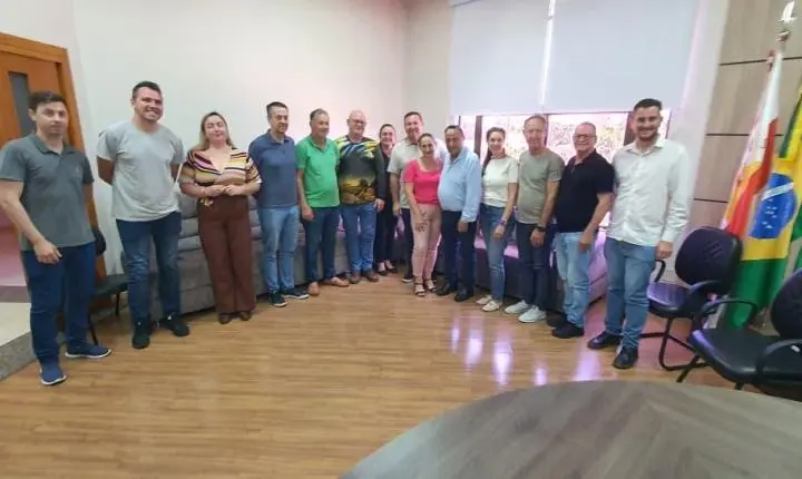 Hussein Bakri percorre o Paraná para agradecer os 99,7 mil votos e reafirmar compromisso com os municípios