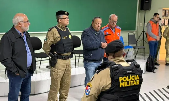 Hussein Bakri reúne lideranças em União da Vitória, e Estado reforça estrutura para enfrentar cheia do Rio Iguaçu